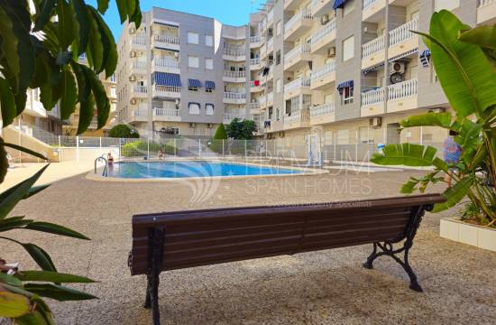 Apartment - Sale - Torrevieja - Centro