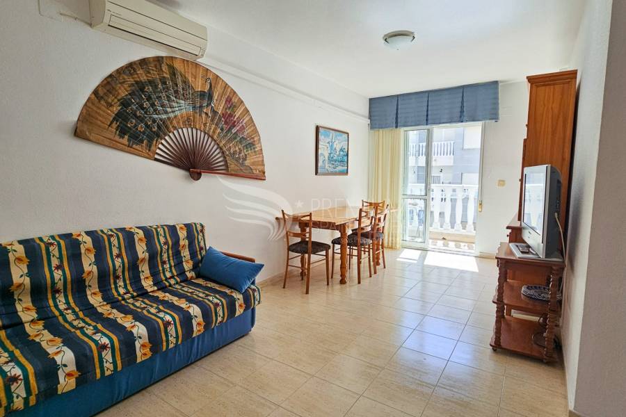 Resale - Apartment - Torrevieja - Centro