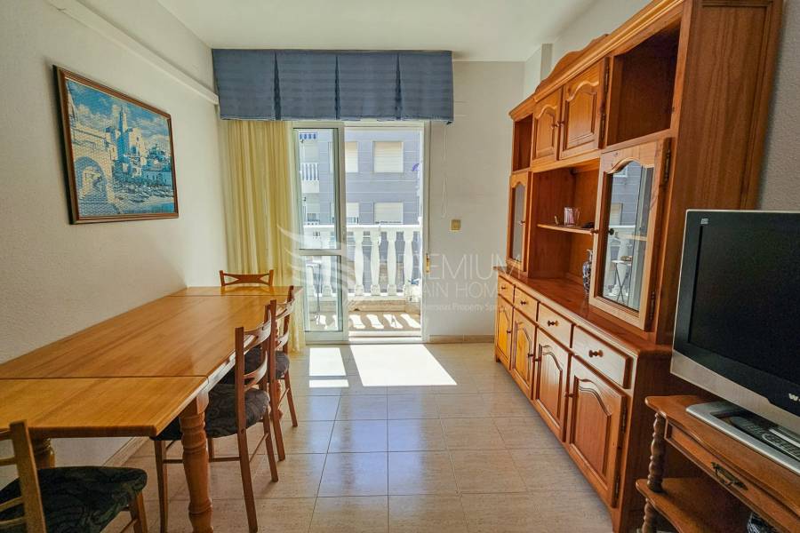 Resale - Apartment - Torrevieja - Centro