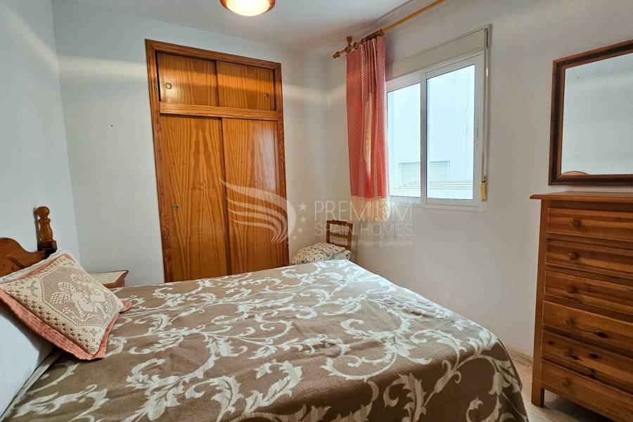 Resale - Apartment - Torrevieja - Centro